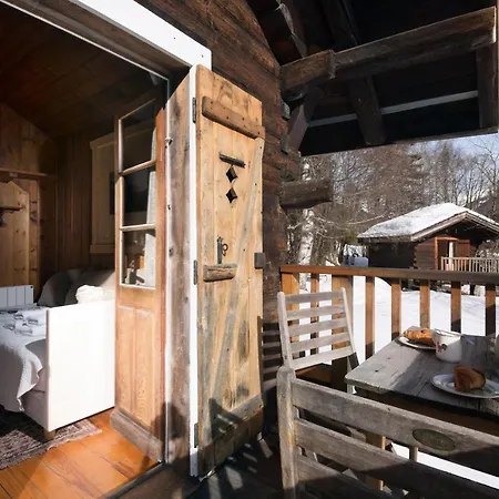 Sleeps 3 Chamonix